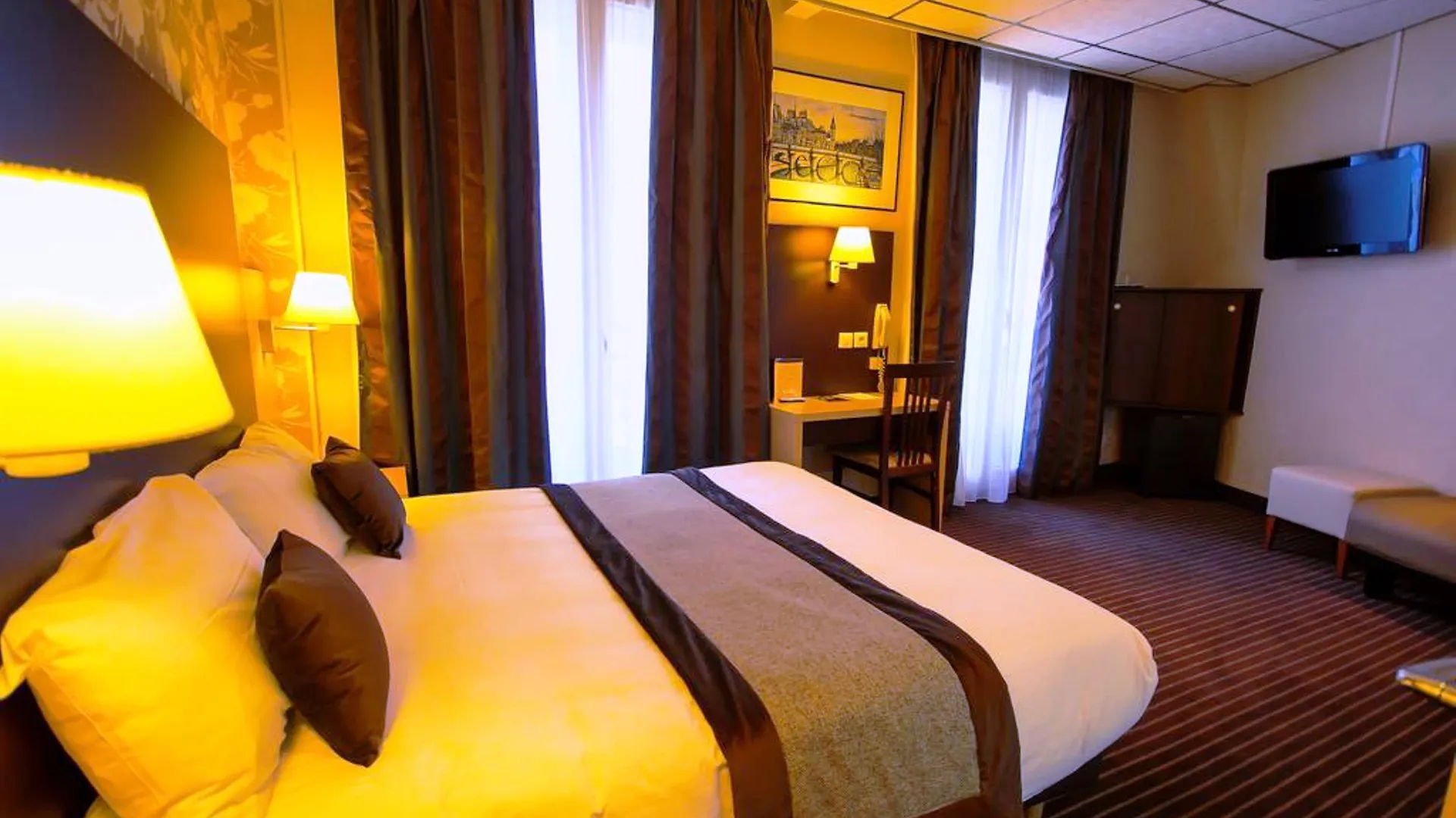 Hotel Des Trois Gares Paris