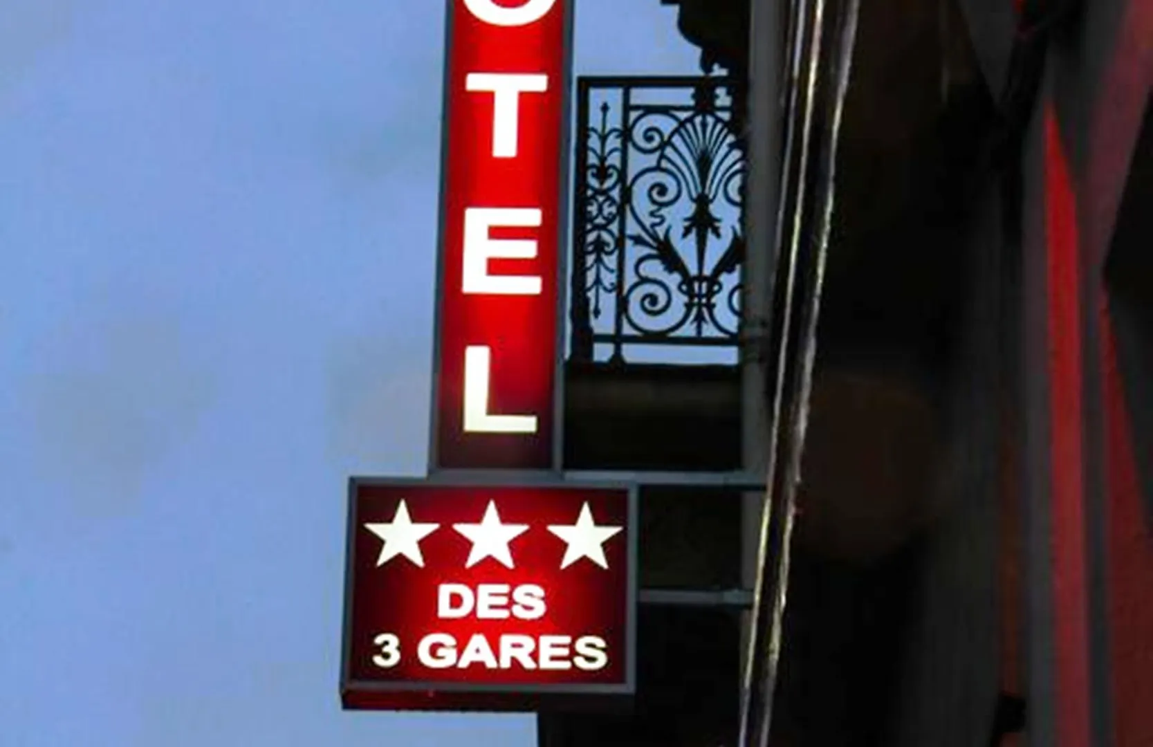 Hotel Des Trois Gares Paris