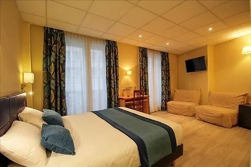 Hotel Des Trois Gares Париж